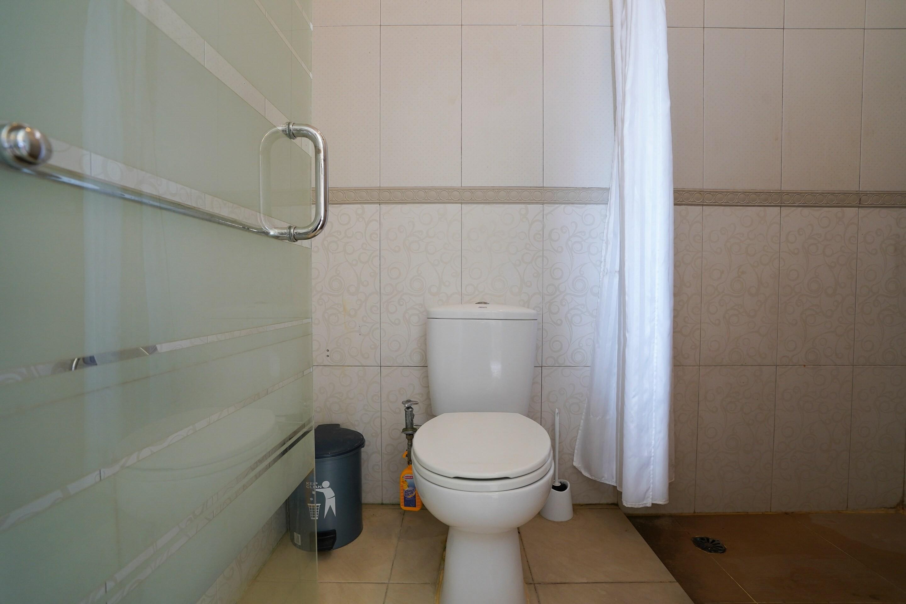 Oyo 2321 Griya Shanti Homestay 케트웰 외부 사진