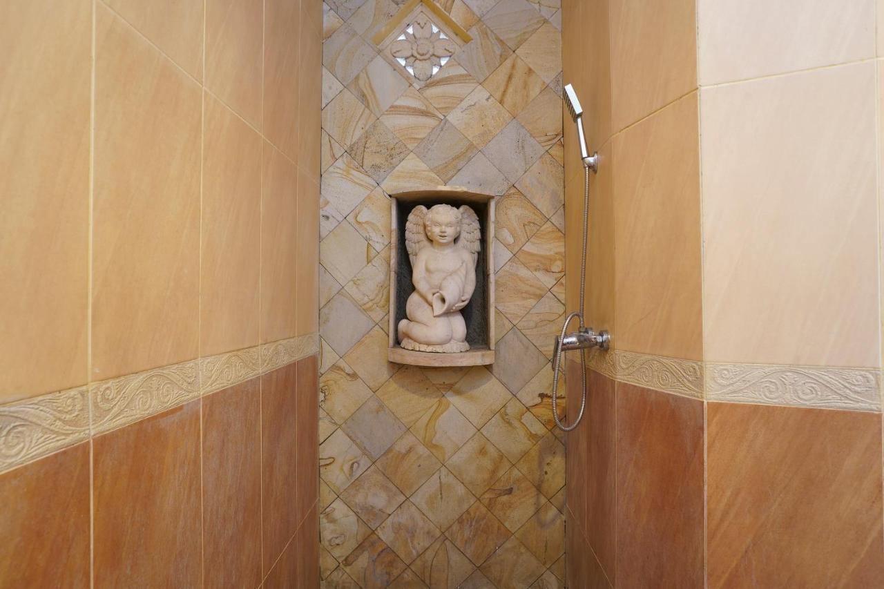Oyo 2321 Griya Shanti Homestay 케트웰 외부 사진
